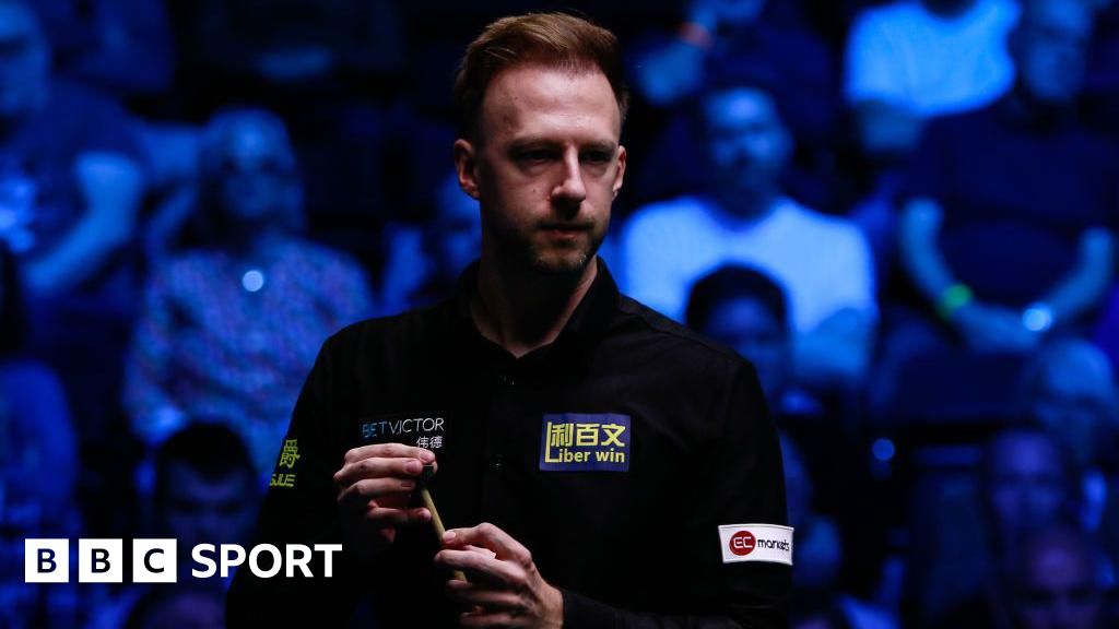 English Open: Judd Trump loses to Wu Yize in quarter-finals