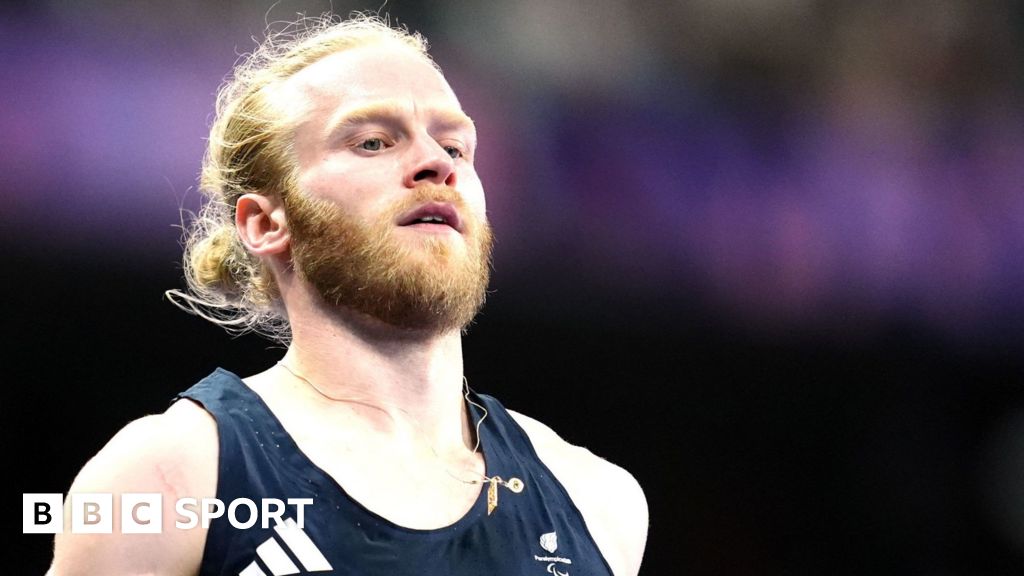 Paralympics 2024: Great Britain's Jonnie Peacock fifth in men's T64 100m final