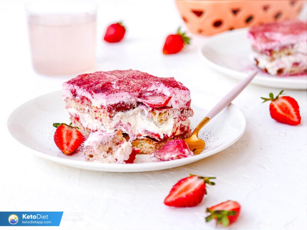 The Best Low-Carb Strawberry Tiramisu