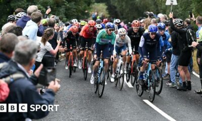 Tour of Britain: Stevie Williams wins back-to-back stages