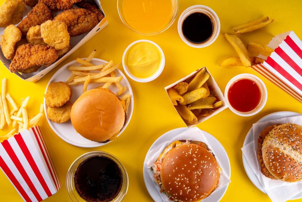 Study: Association of ultra-processed foods intake with untargeted metabolomics profiles in adolescents and young adults in the DONALD cohort study. Image Credit: Rimma Bondarenko / Shutterstock