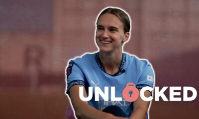 Vivianne Miedema: Manchester City striker unlocks her phone secrets