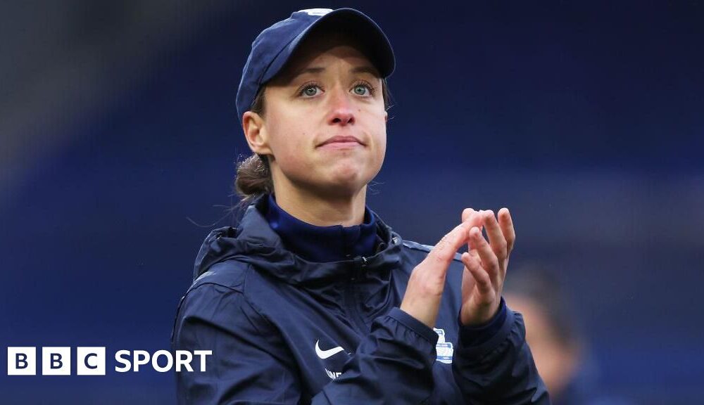 Are WSL clubs overlooking English female coaches and if so, why?