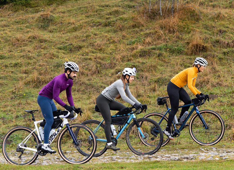 Cycling jerseys with UV protection: how to stay safe from the sun