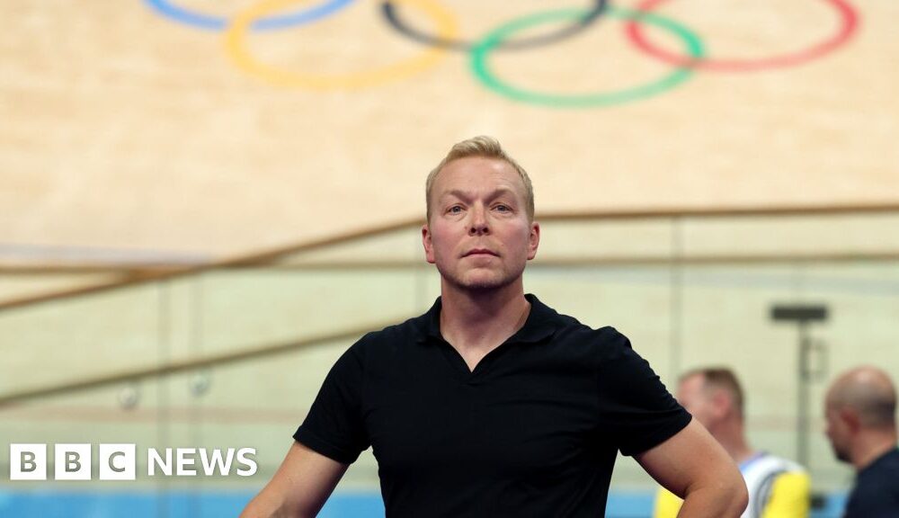 Cyclist Chris Hoy announces that his cancer is terminal