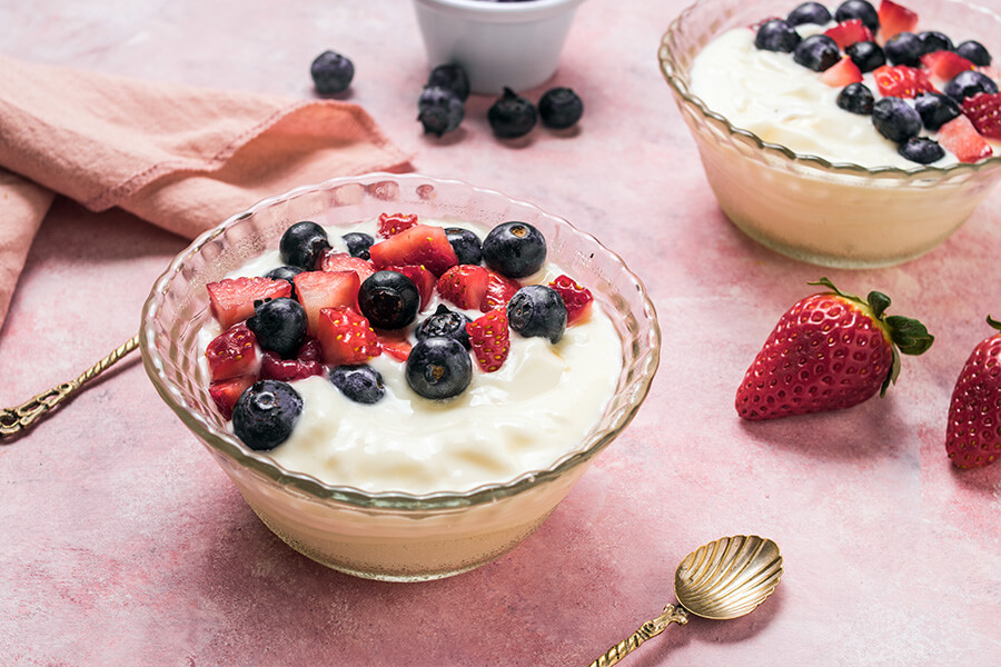 Keto Yogurt Berry Bowl - Ruled Me