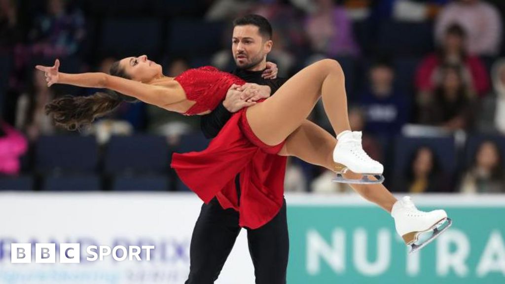 Skate America: Great Britain's Lewis Gibson and Lilah Fear win gold in Grand Prix event